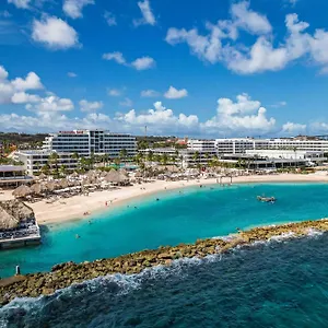 Mangrove Corendon Curacao Resort, Curio By Hilton **** Willemstad